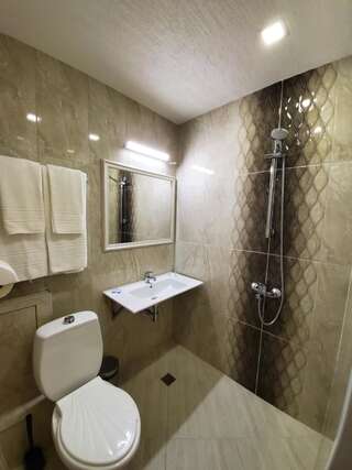 Отель Hotel Galant София Двухместный номер с 2 отдельными кроватями-7