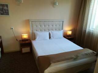 Отель Hotel Galant София Люкс с 1 спальней-6
