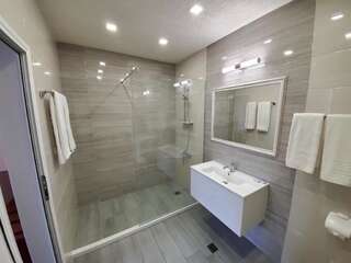 Отель Hotel Galant София Люкс с 1 спальней-14