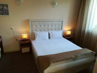 Отель Hotel Galant София Люкс с 1 спальней-19