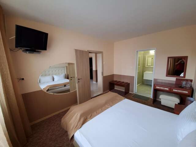 Отель Hotel Galant София-25